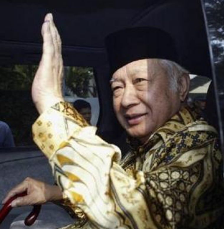 苏哈托，屠杀50多万华人却安享晚年？