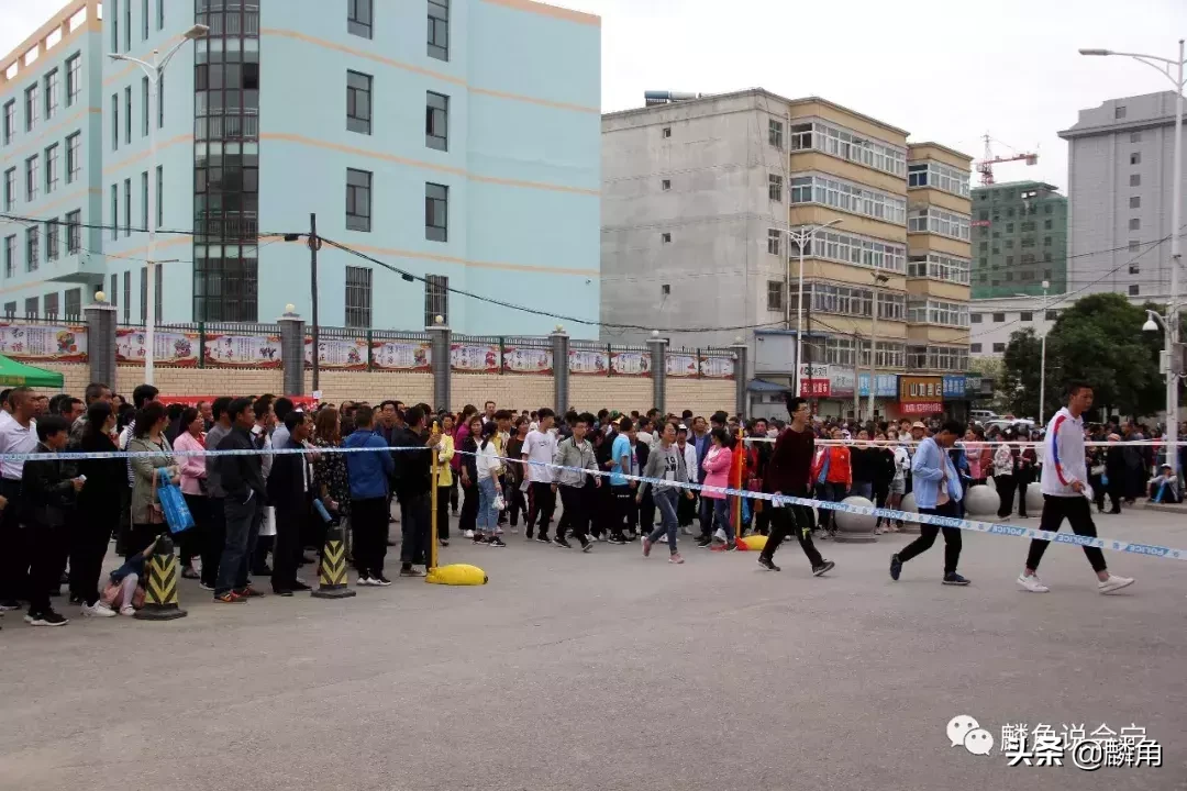 直击西北高考状元县会宁2019年高考那些动人的场景
