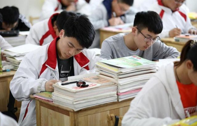 新高考模式迎来大调整，3+1+2或变成3+2+1？学生要提前做好准备