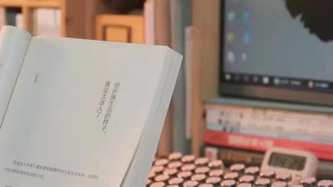 四种常见的写作手法：“叙事”“描写”“说明”“议论”