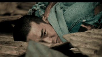 生日当天憾别金鸡影帝，20岁的易烊千玺，侥幸逃过被捧杀命运