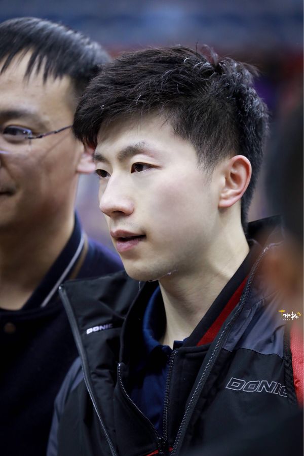 马龙老婆个人资料年龄(马龙的妻子端庄优雅,美丽大方,在马龙的背后