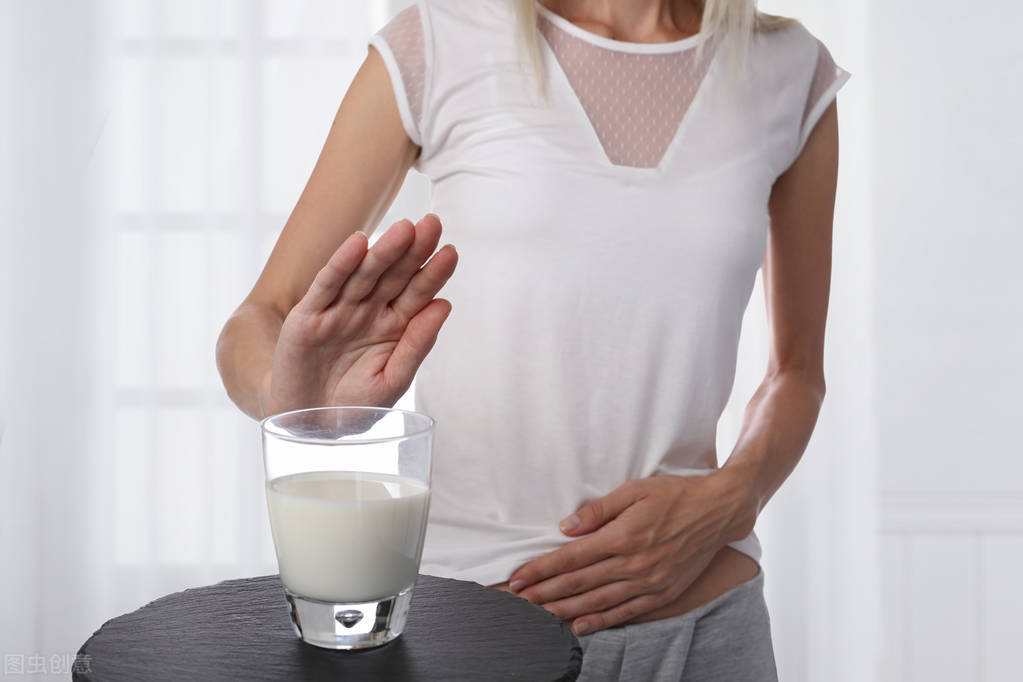 约1.9亿国人乳糖不耐受，其中65.7%认为不能喝奶，这是真的吗？其实是可以喝的，这个误区很多人中招了
