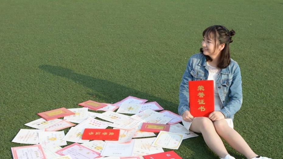 大学考驾照加学分吗（这些大学里）