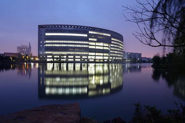 江苏理工学院新校区已定，金坛校区变武进校区，未来更名引热议