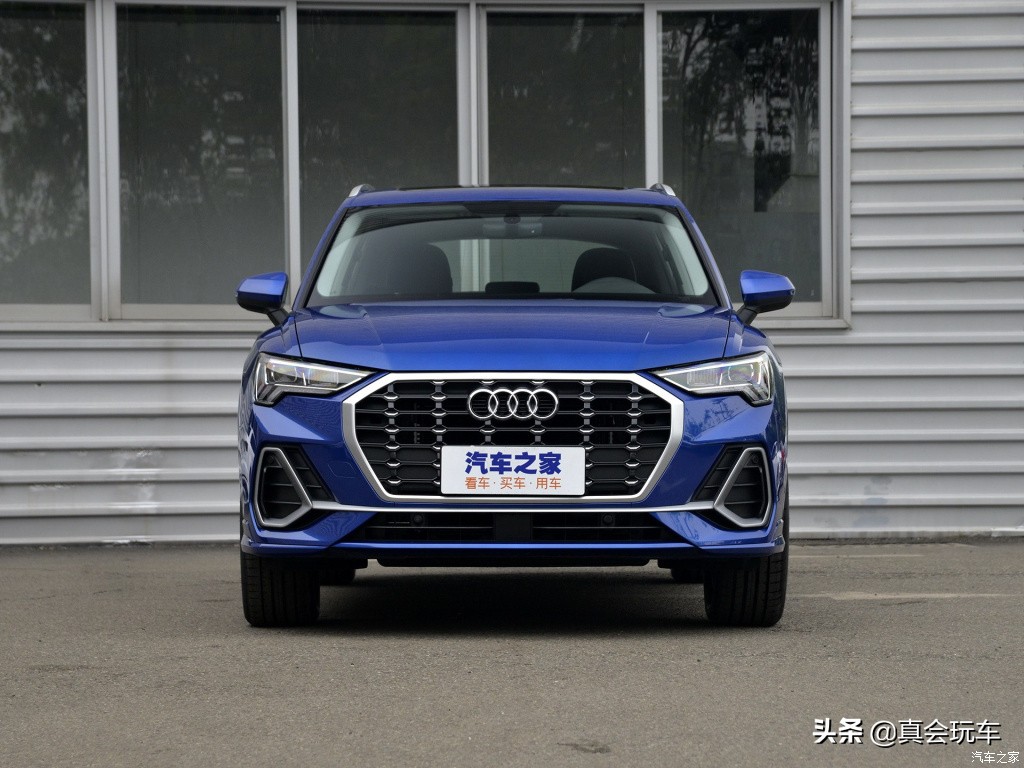 25万预算 Audi Q3 vs 宝马320 对比评测
