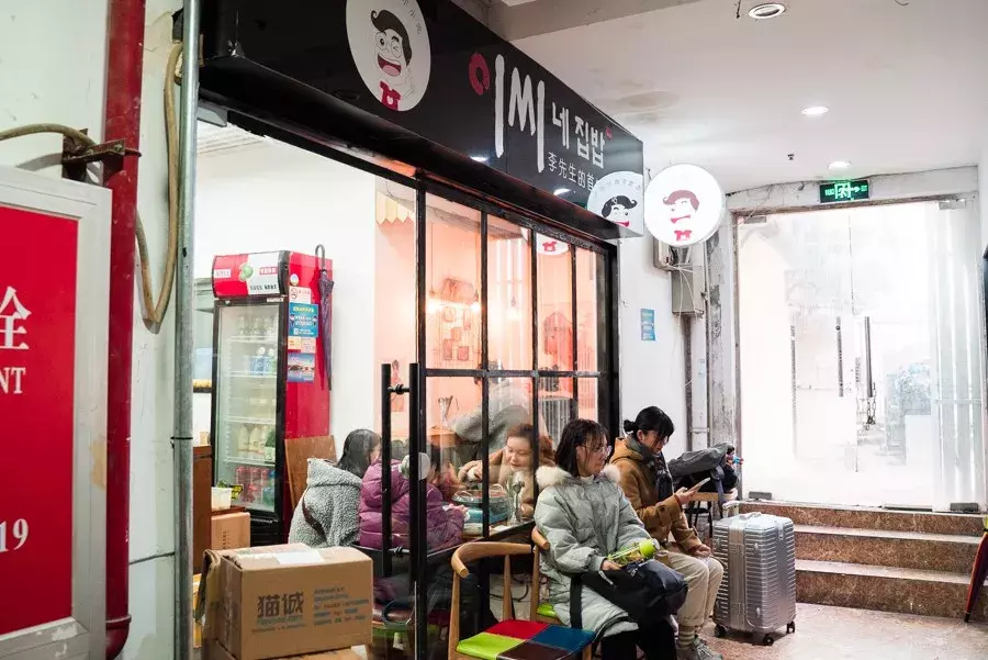 这条魔鬼美食街从头走到尾，我胖了10斤（上）