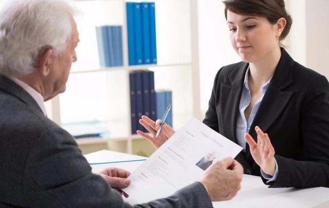 别让面试终止于自我介绍，罗永浩这封求职信教你如何做好自我介绍