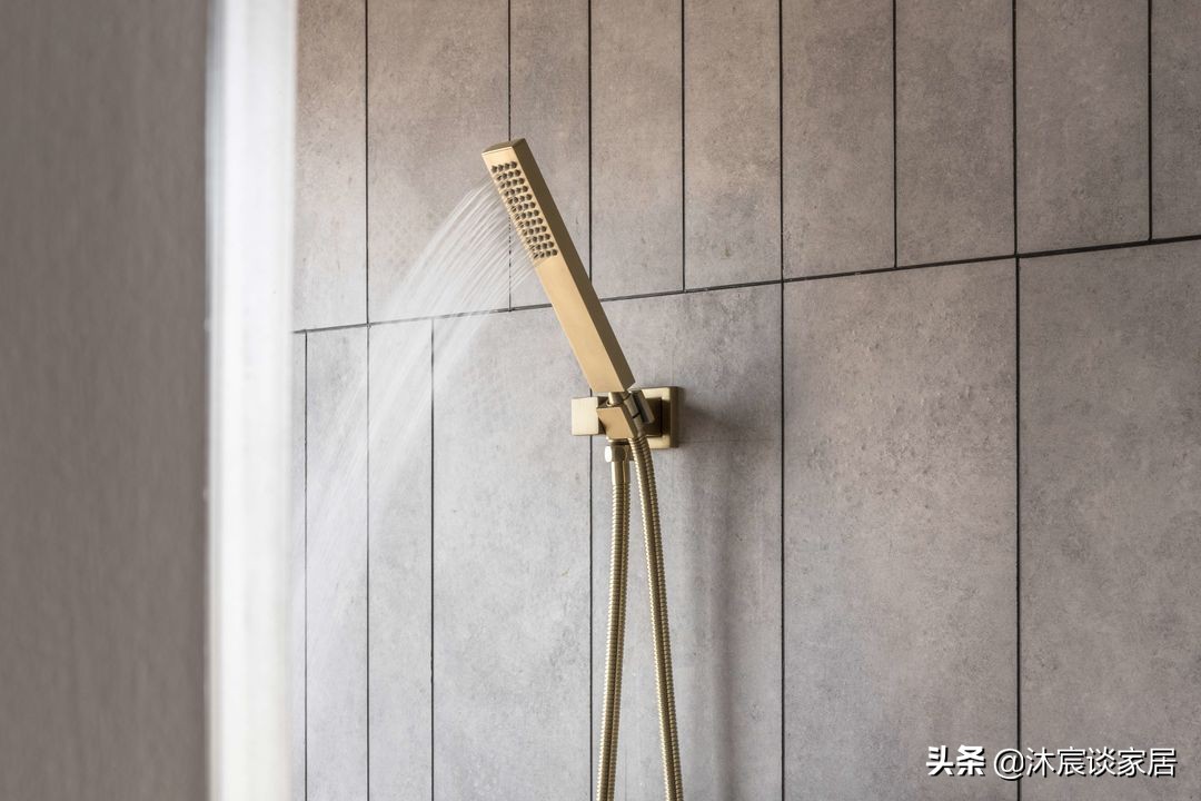 深圳姑娘晒出婚前过渡期住房，121㎡一室一厅，网友：羡慕哭了