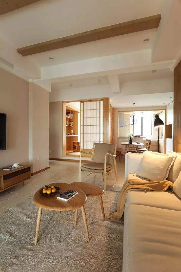 房间中间有横梁如何装修？六种遮盖方式，让横梁不再碍眼