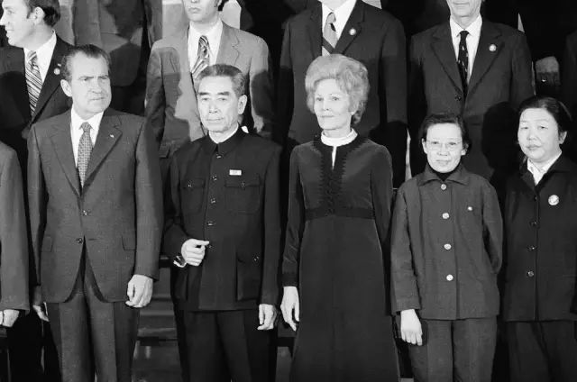毛泽东送给尼克松12字墨宝，尼克松看后一头雾水，近50年无人能解