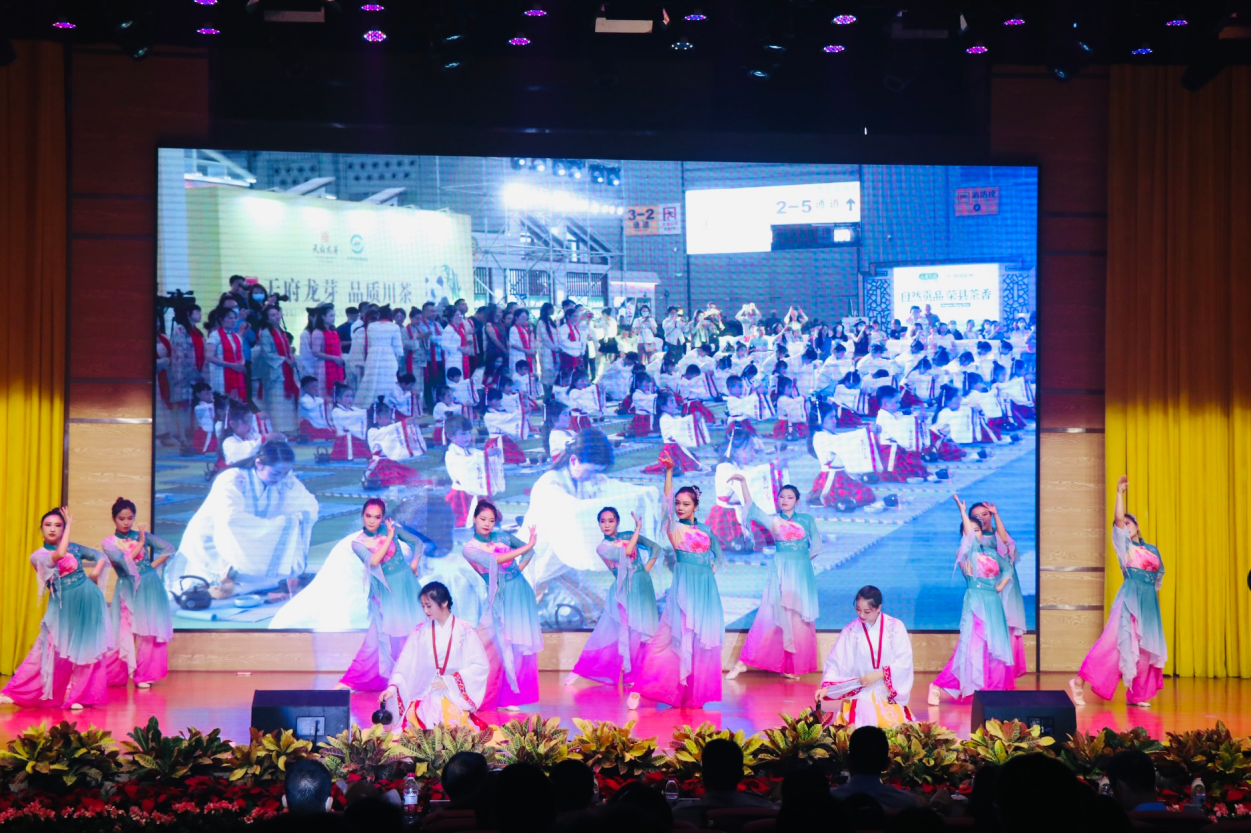 “双减”时代，勇担新使命！成都教科院及5所附属学校共庆教师节