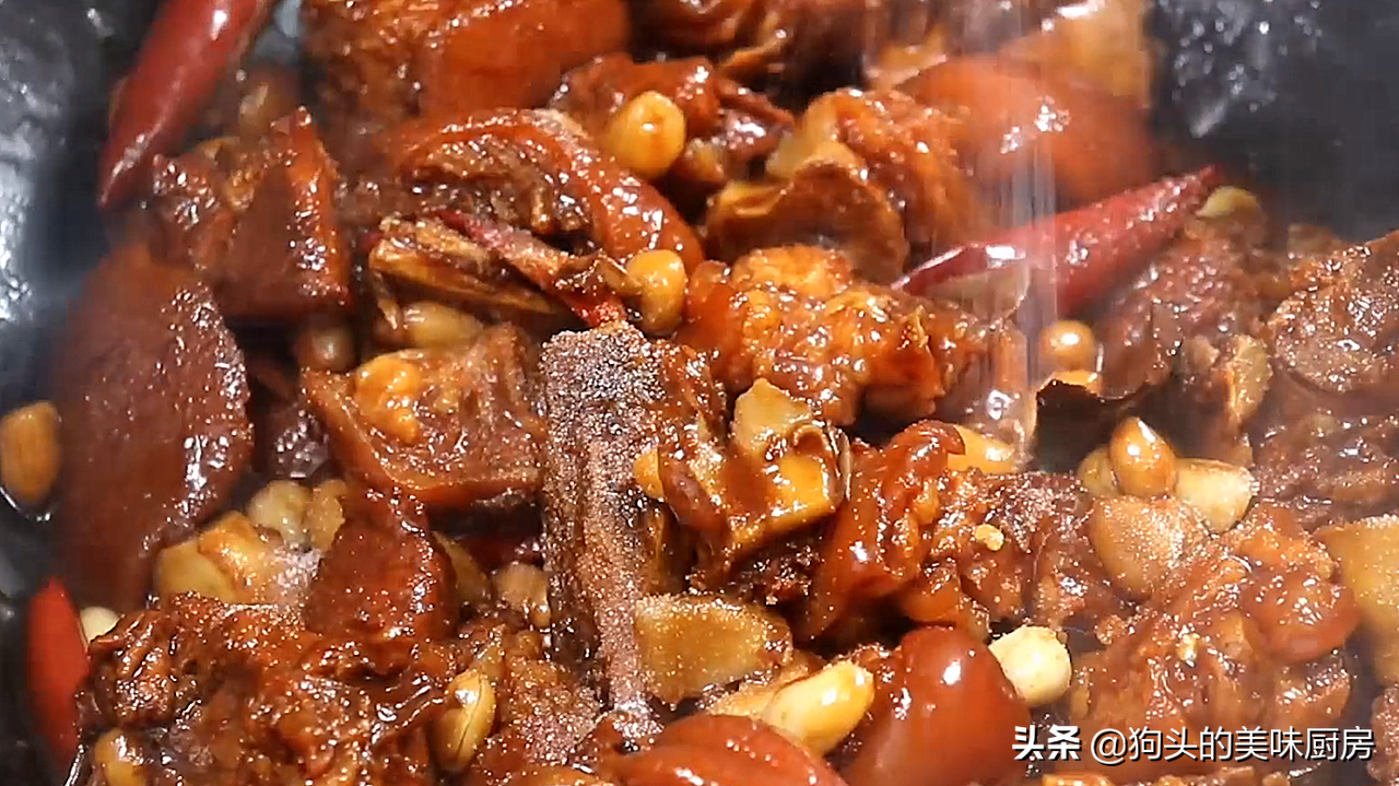 猪蹄想要好吃，不要乱加大料了，手把手教你做，吃一次忘不了