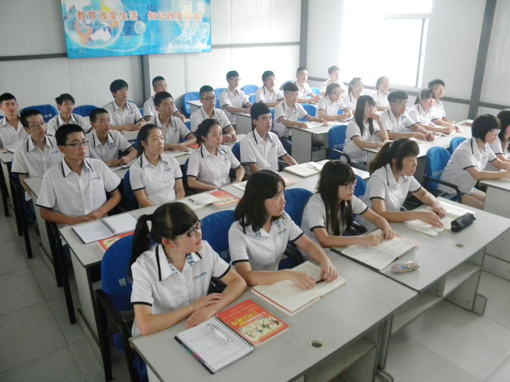 容易累成“秃头”的3个专业，学习时心力交瘁，毕业反成香饽饽