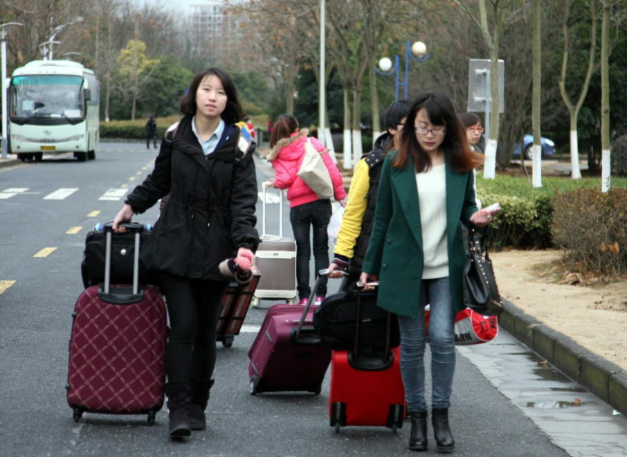 武汉各高校学费上涨，家长直呼读不起，看看有你的学校吗