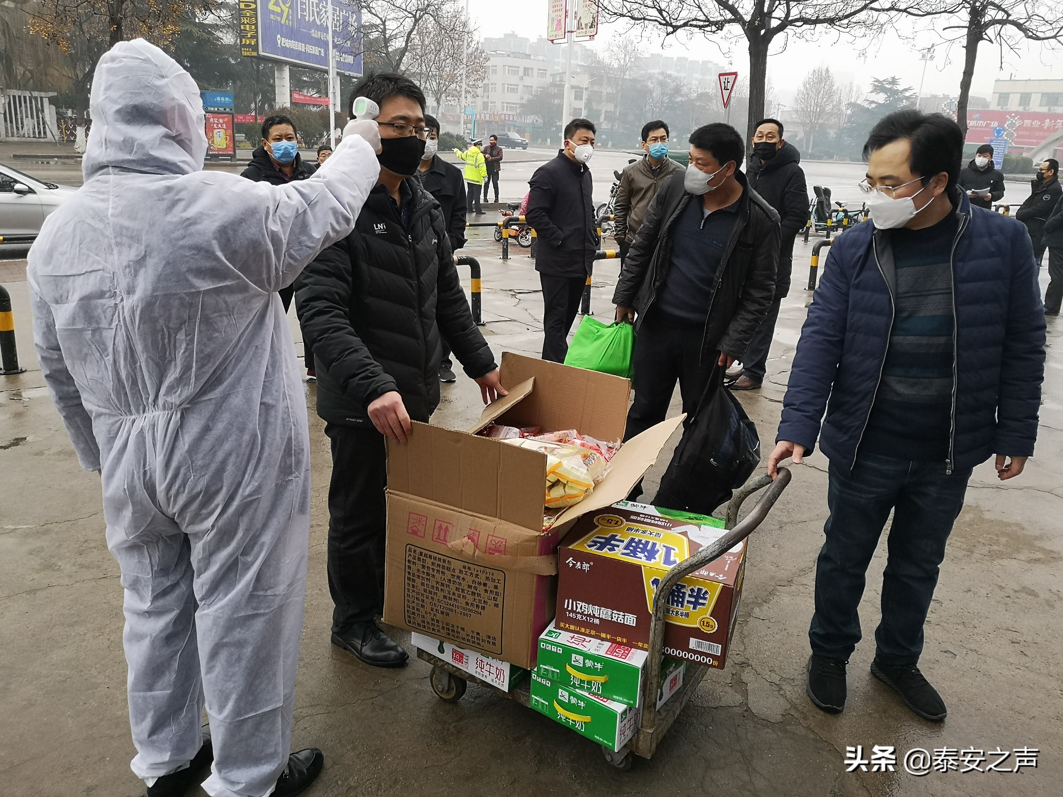 肥城市首批“战疫情-保复工”直通车发车!