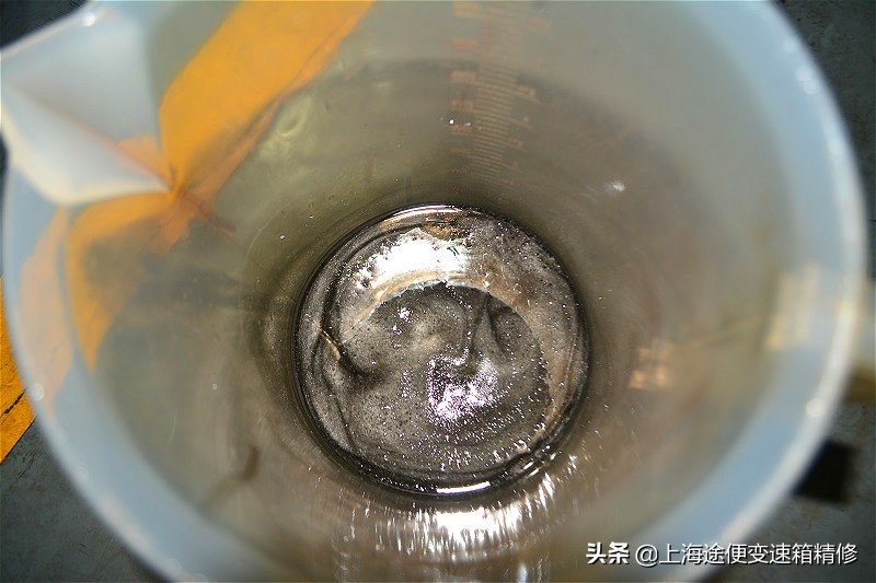 老师傅亲自演示，卡迪拉克ATS加速抖动，有异响原来是后桥坏了