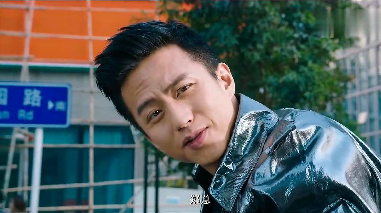 林允连续六年为星爷庆生，获得“独宠”不意外：懂得感恩最重要