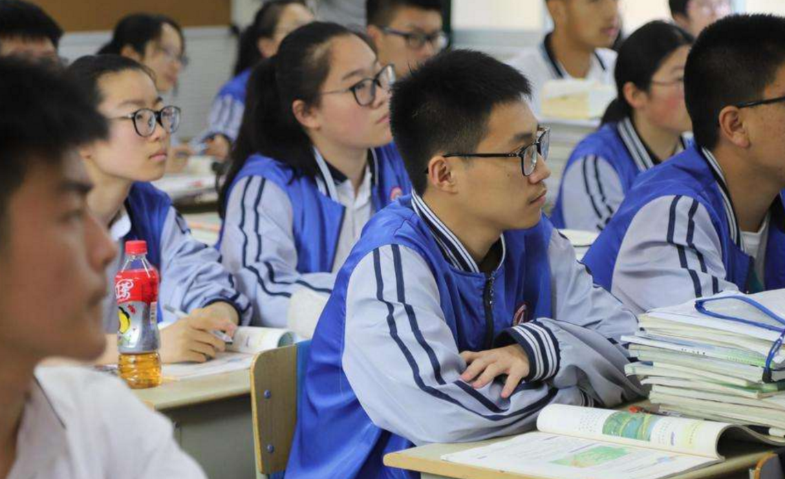 河北5所实力派大学，曾被人民日报表扬，学生不必非去外省