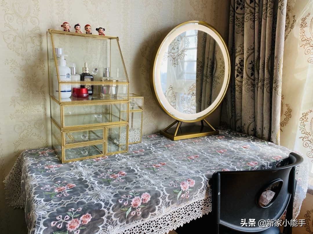 >三口之家裝修美式風格，全屋輕裝修重裝飾，每個空間都充滿煙火氣三口之家裝潢美式風格，全屋輕裝潢重裝飾，每個空間都充滿煙火氣