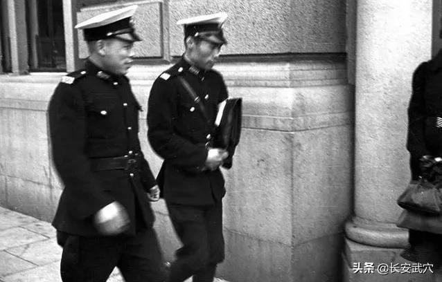1929年中央出了一名叛徒,周恩来亲自发出"绝杀令",全城追杀叛徒