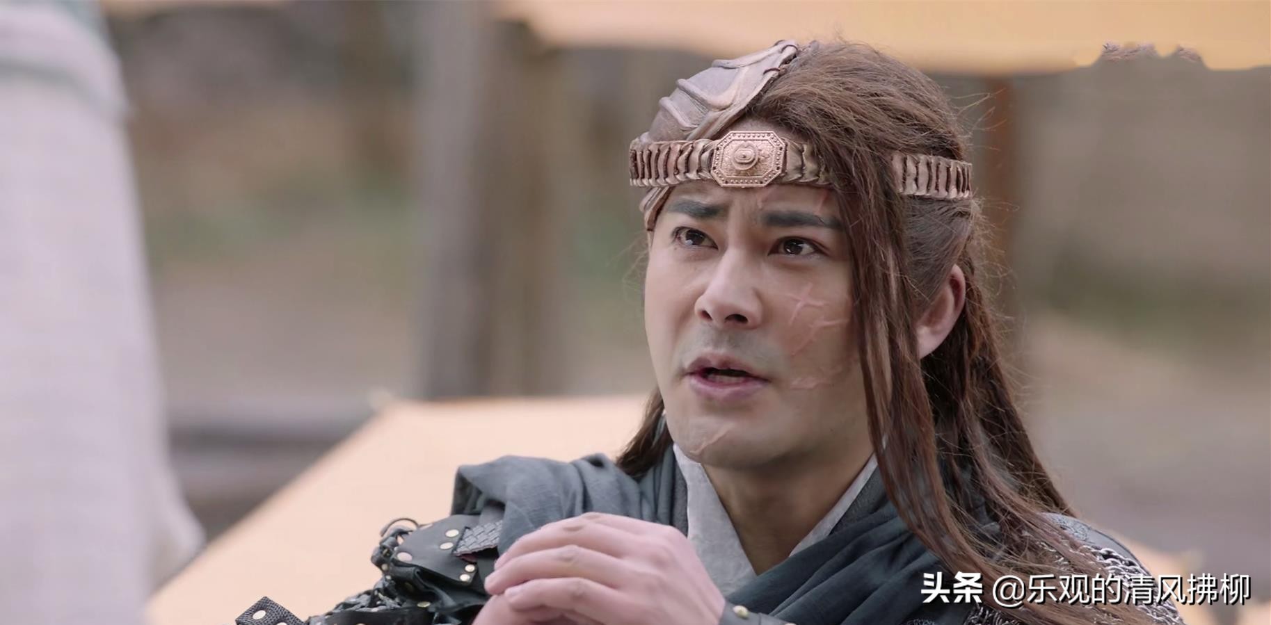 阳顶天把教主之位传给谢逊,金毛狮王究竟有何魅力,得到如此青睐