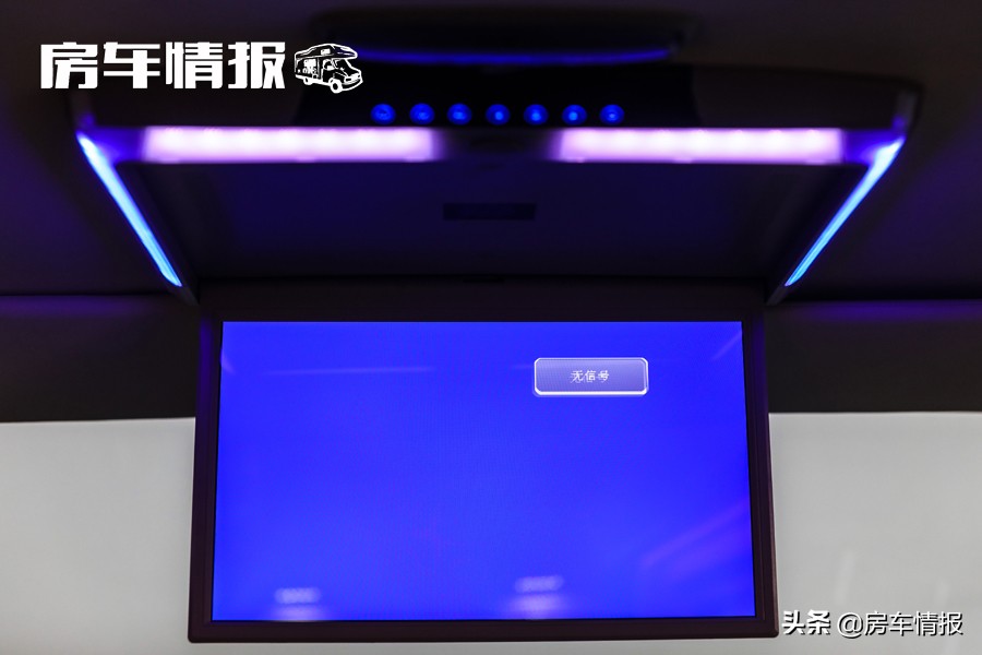 这是房车？这款自动挡“新全顺”售价30万，6乘4卧厨卫齐全！