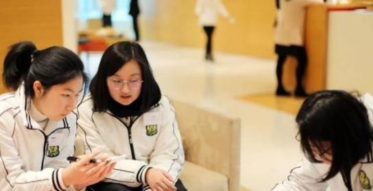 备受00后追捧的热门专业，90后表示看不懂，真的有前途吗