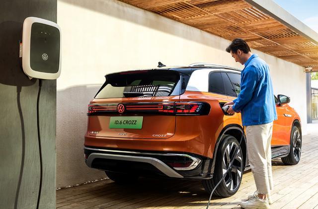 一汽-大众ID.6 CROZZ正式上市 20万出头可以买到这个大块头算是值了