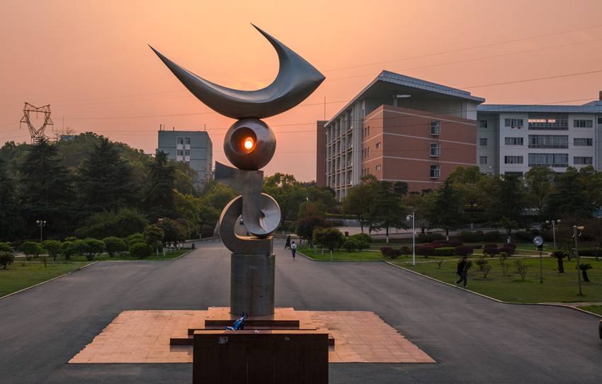 这两所大学，530—580分左右可录取！性价比很高，值得报考！