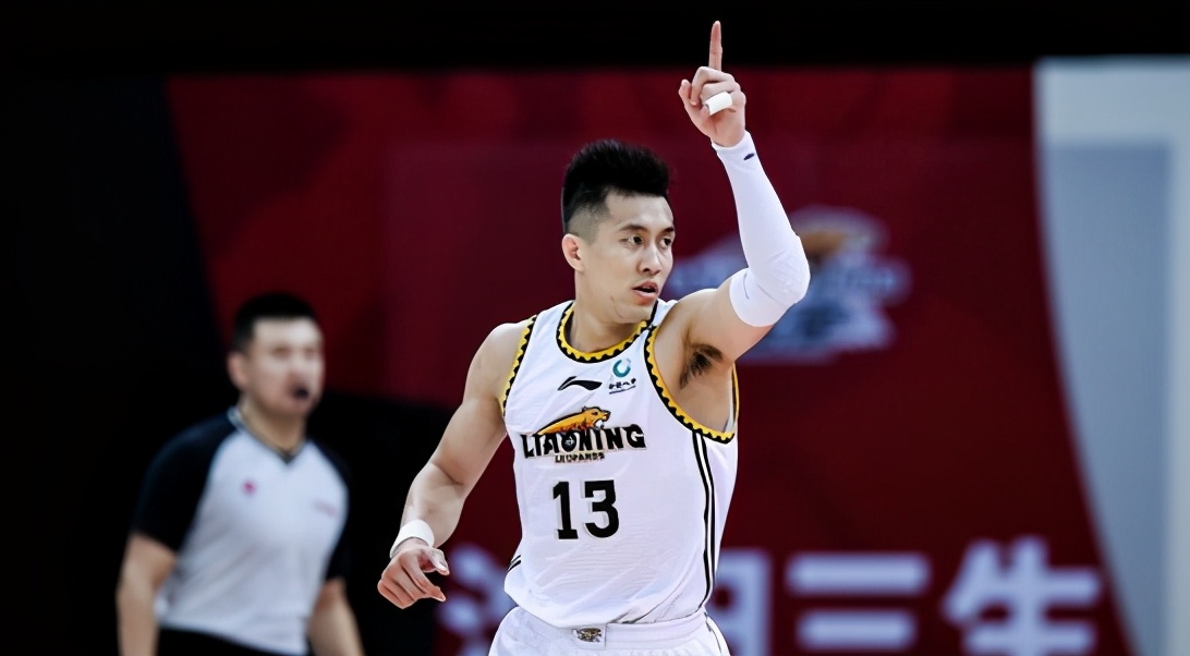 为什么cba没有外国人mvp(第一阶段本土MVP之争：为什么数据更佳的孙铭徽和郭艾伦落选？)