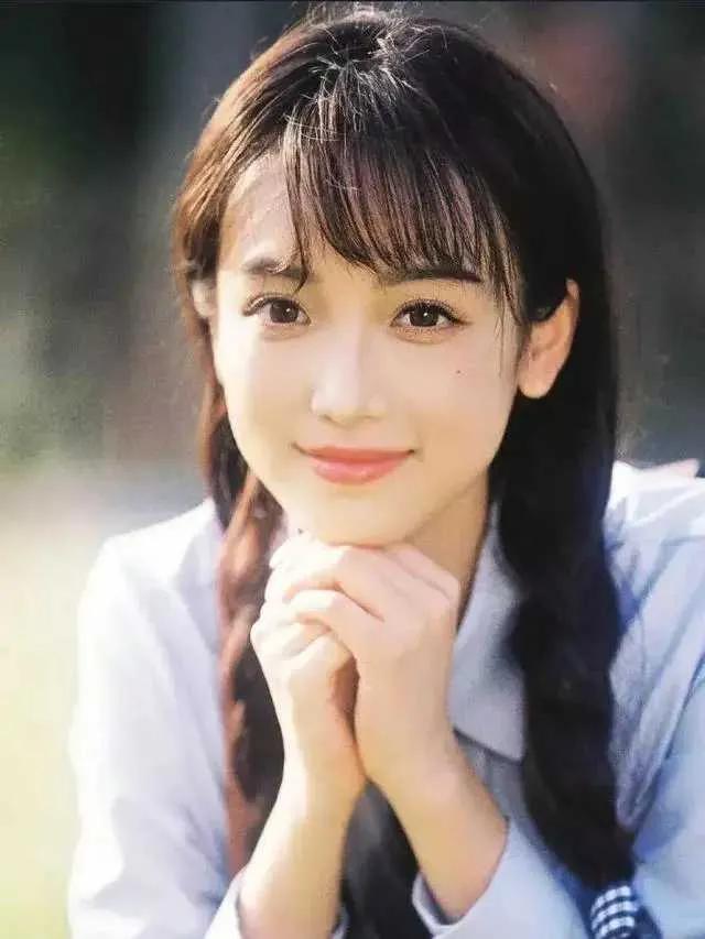 30张美女写真照，诠释了30种不同类型的美