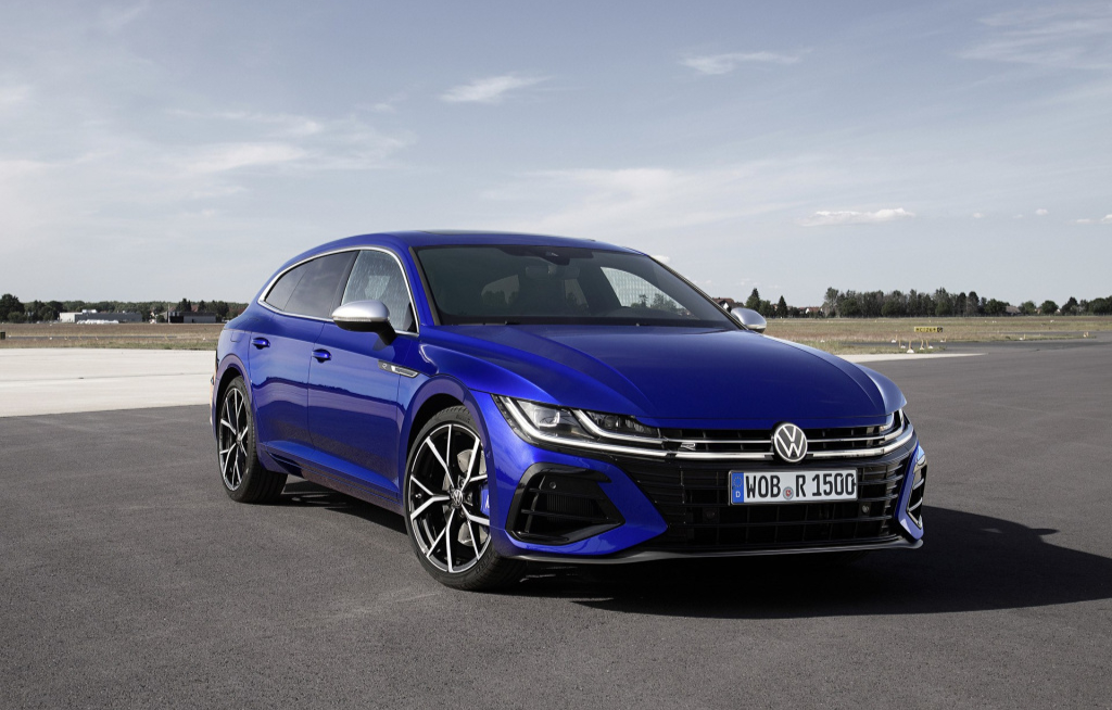R36的车主终于可以换车了！320匹的大众Arteon R正式发布