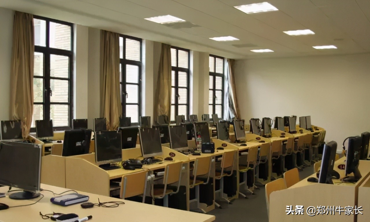 这所学校为什么有着许多奇迹教育神话？揭秘名校，原来是这样的