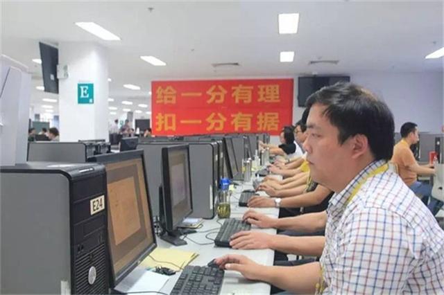 高考作文，字好看才能拿满分，阅卷老师：实在舍不得扣