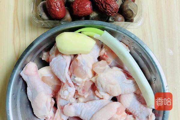 它被誉为“千果之王”，蛋白质是苹果的21倍，9月吃正当季