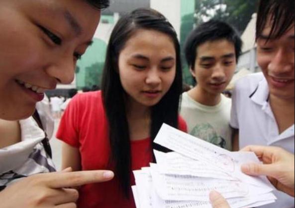 平时测验600分的学生，高考实战只有200多分，伪学霸“现出原形”