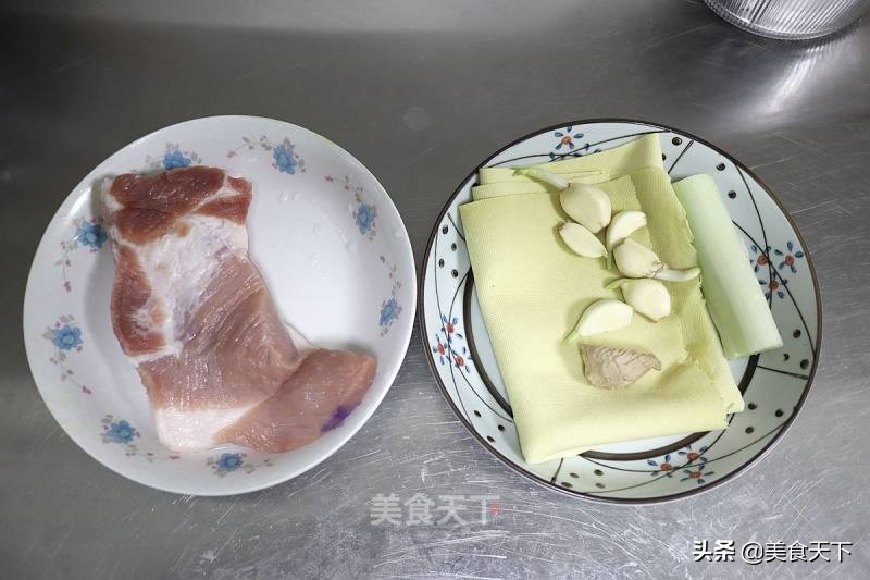 成本便宜，做法简单，豆皮的殿堂级做法