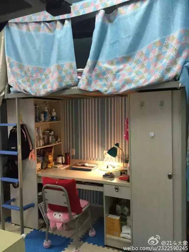 广东最坑爹vs最壕的大学宿舍！你们感受一下，这区别扎心了