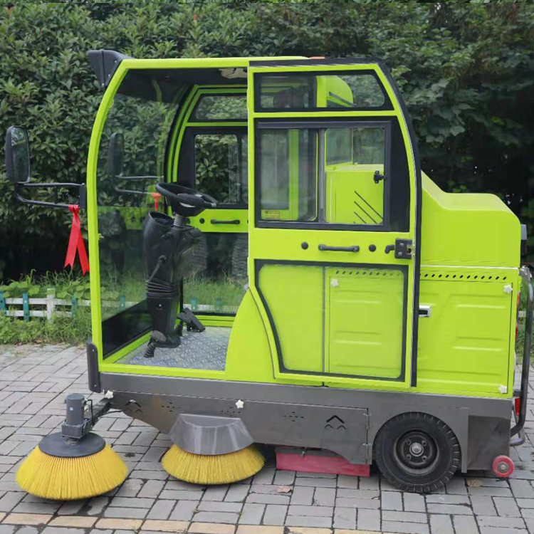 吸尘式道路清扫车有哪些型号，其特点又有哪些？