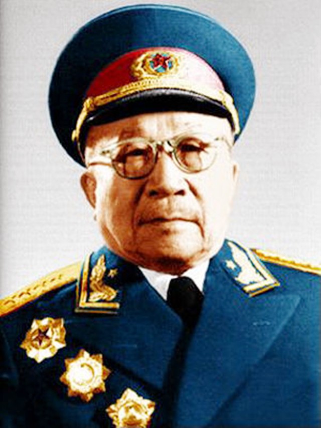 1955年授军衔，十位大将都担任什么职务？职务最高的是谁？
