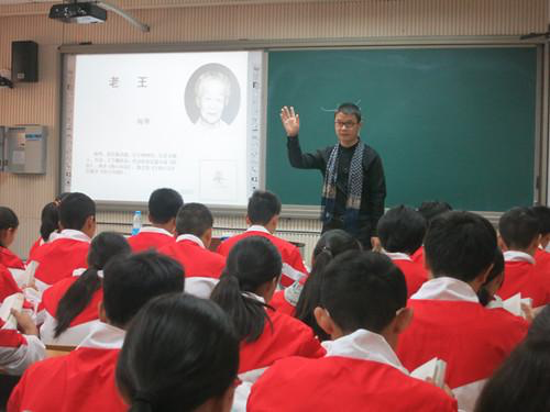 他是713分的状元，数学150分，却说，自己是个