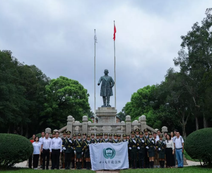 5年78名大学生参军！中山大学曾走出中国第一位女实习舰长