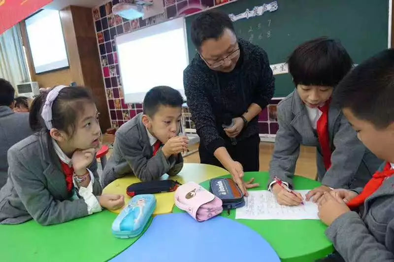 教学案例｜利用乐高开发校本课程？这位老师的经验值得借鉴