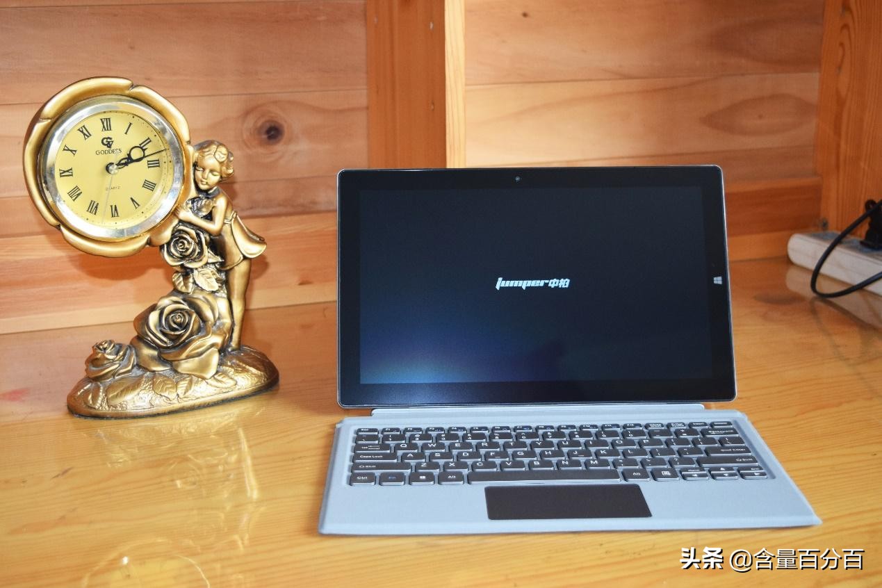 Surface太贵？试试这款不到两千的二合一平板电脑，还支持手写