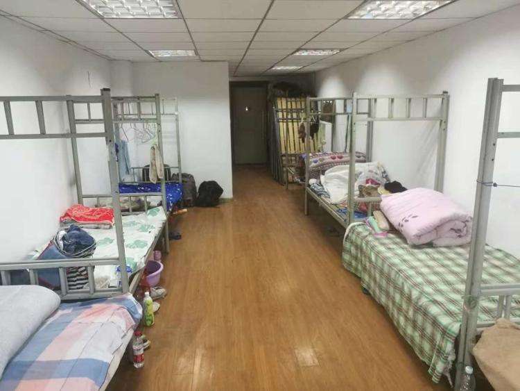 网爆金山堪比五星级酒店的员工宿舍！惹人羡慕，请问还招人么？
