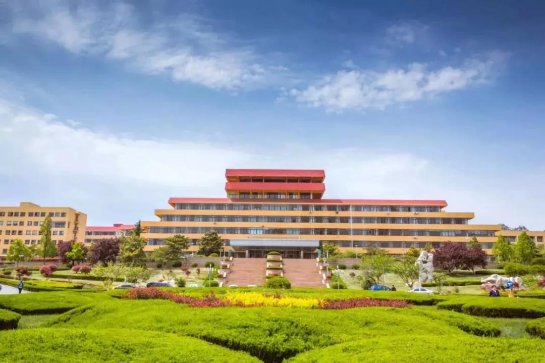 坐拥三个校区，占地2655亩，这所青岛近代第一所综合大学