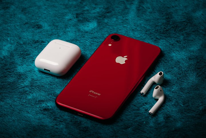 3 年前发布的 iPhone XR 卖 12 万，这里藏着一个你未曾发觉的苹果市场