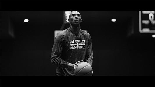 王者nba为什么没有科比(NBA 2K21，曼巴永恒版，篮球游戏的王者致敬篮球赛场上的绝对王者)