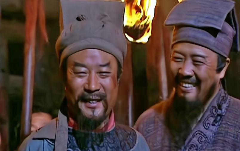 为了招安,宋江柴进和燕青私会李师师,为何李师师只看中了燕青?